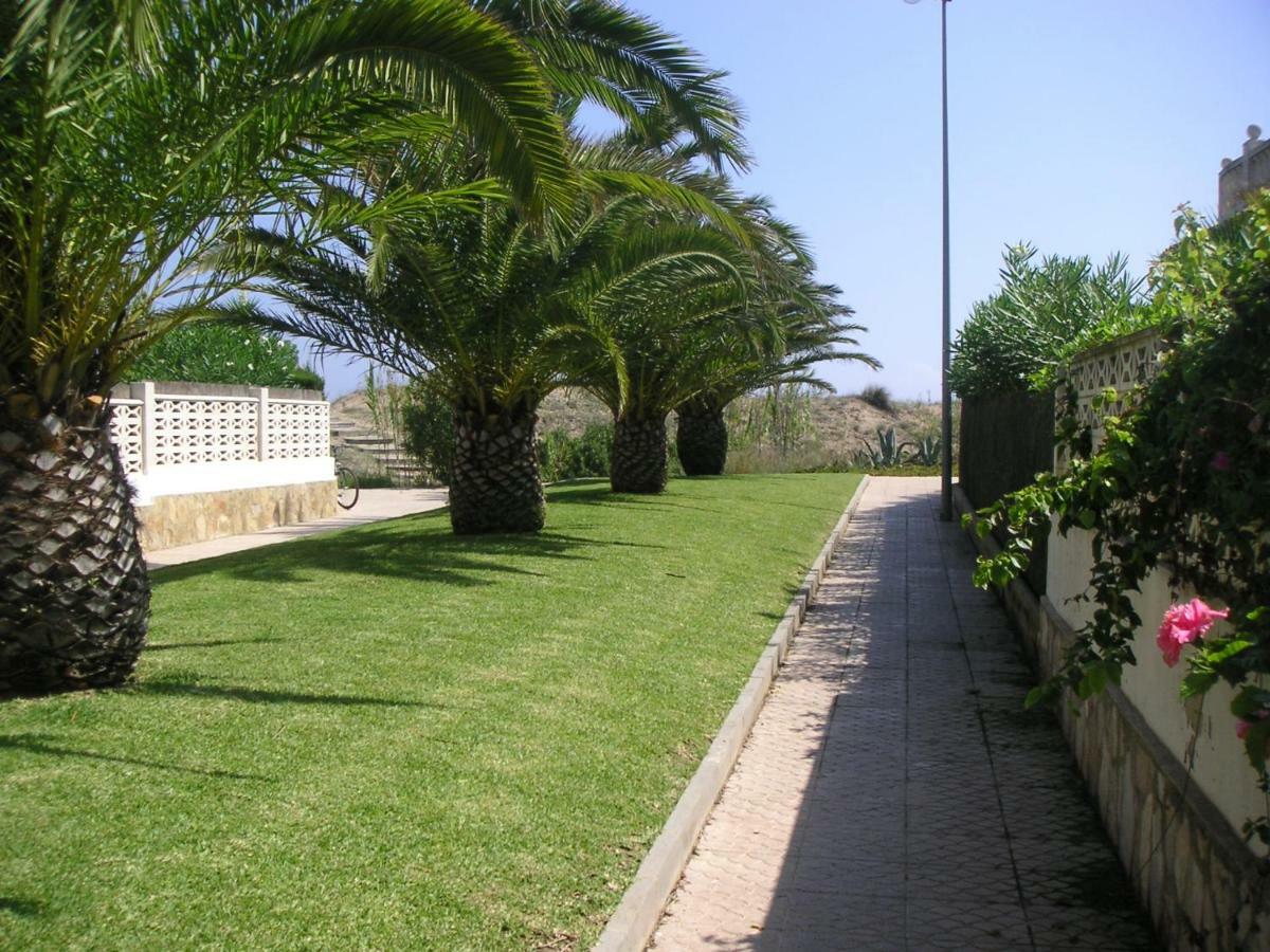 Frente Al Mar - Velazquez Villa Oliva Exterior photo