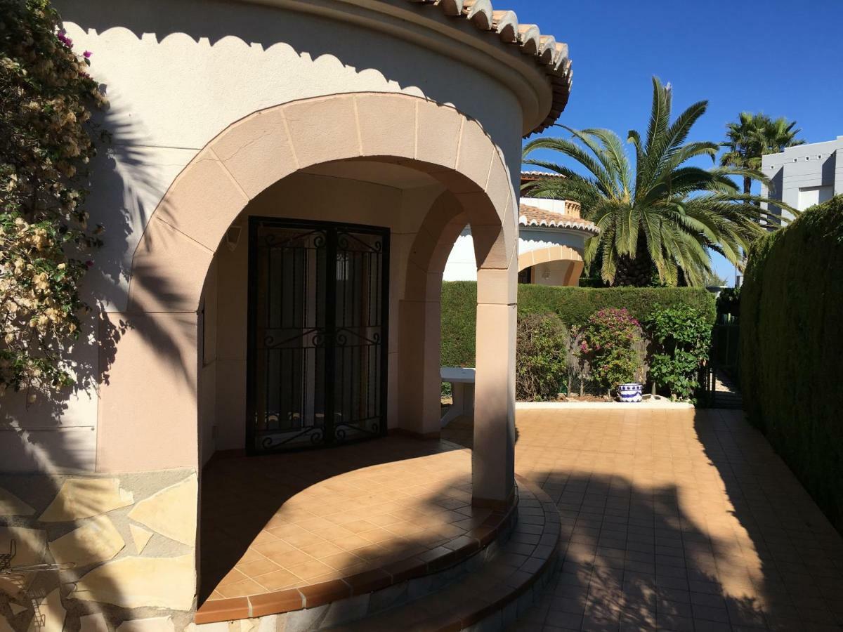 Frente Al Mar - Velazquez Villa Oliva Exterior photo